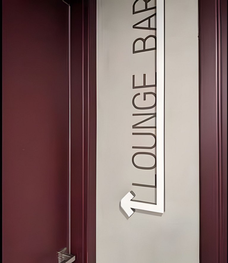 Studio Downtown/Consulate - Everything you need!