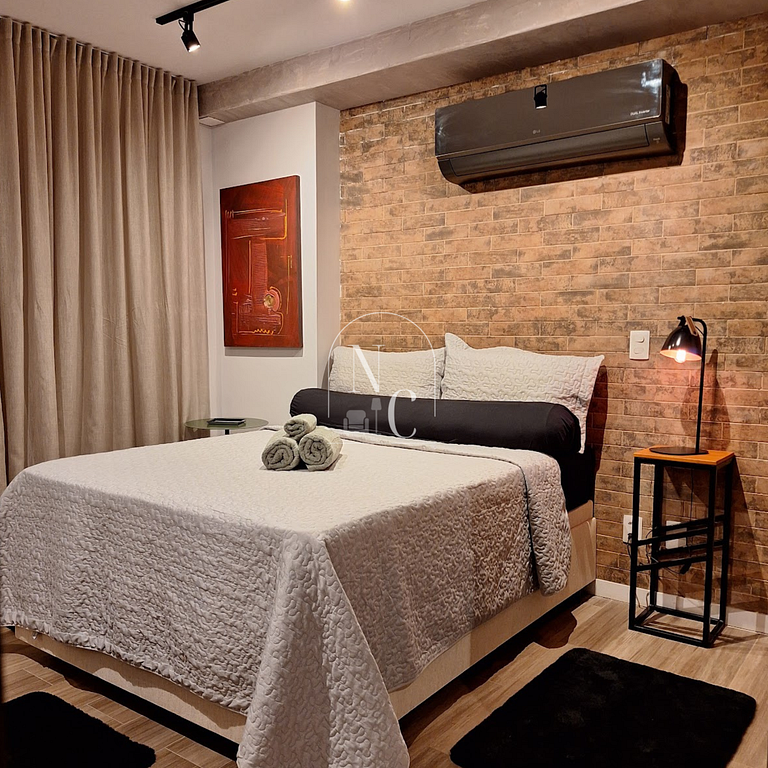Full studio near Santos Dumont