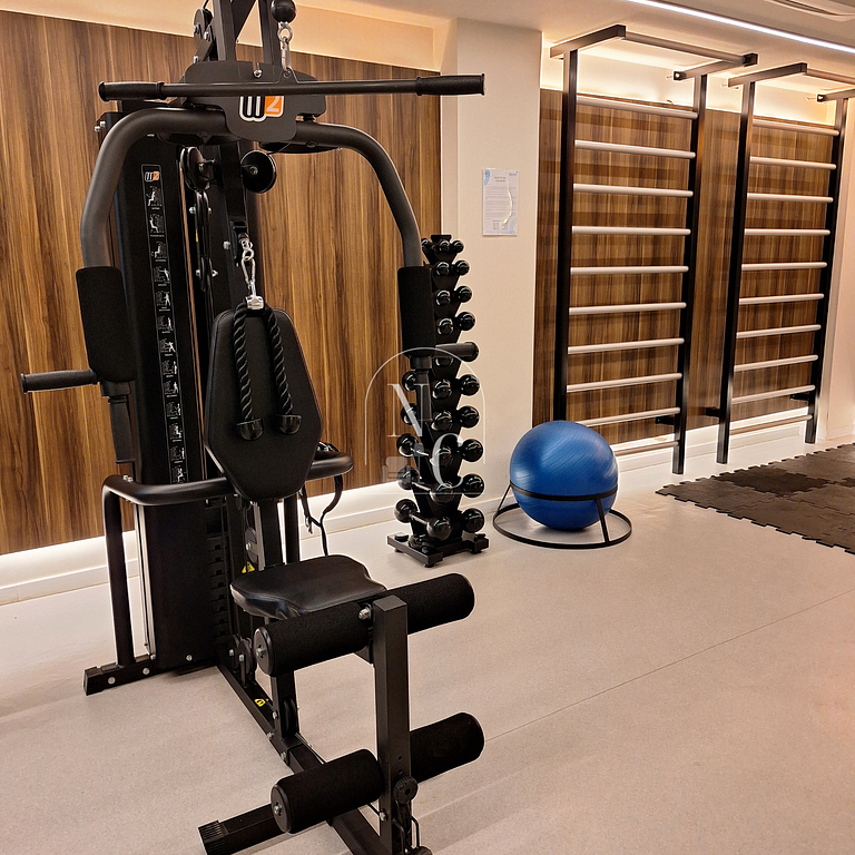 Cozy Studio | Gym, Rooftop & Near US Consulate