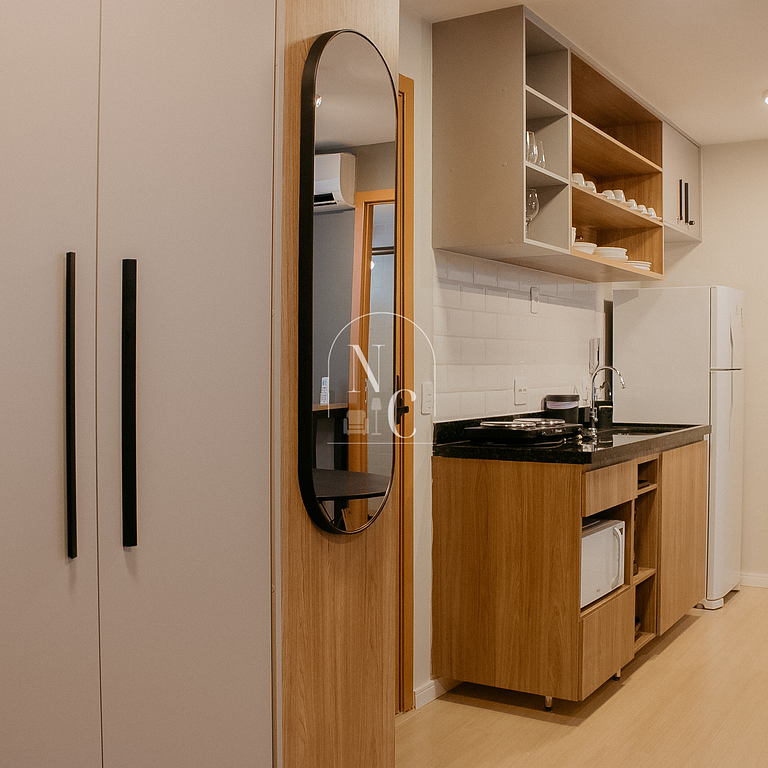 Cozy Studio | Gym, Rooftop & Near US Consulate