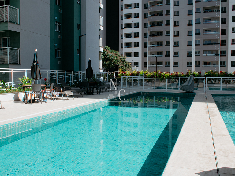 2 BR apartment in Porto - Pool/gym