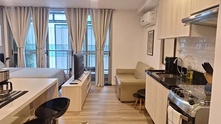 Studio contemporâneo no coração do Rio