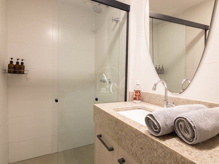 Cool studio with pool in downtown RJ